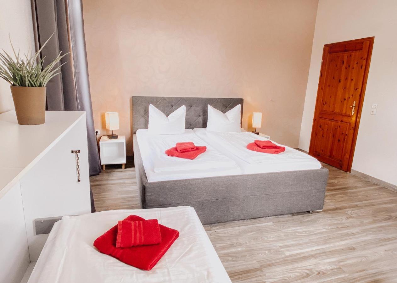 Hotel Am Rittergut Франкенберг Экстерьер фото